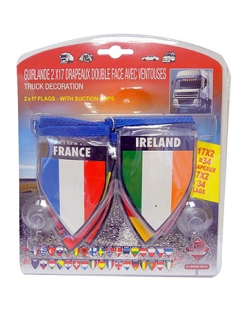 Guirlande 2 X 17 drapeaux avec ventouses