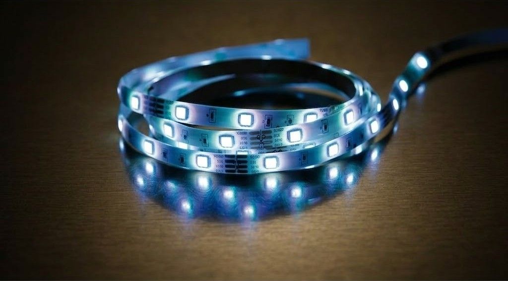 Bande LED Flexible Adhésive 2m – 60 LEDs Blanc – 12V / 24V