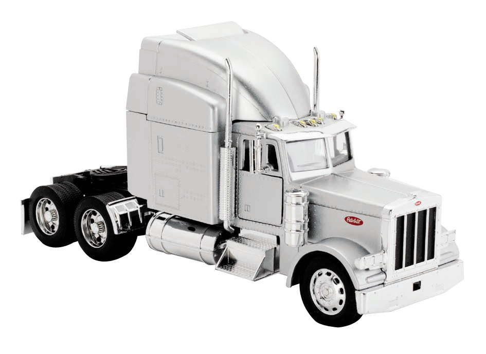 Tracteur New Ray 1/32&egrave;me PETERBILT 379 argent