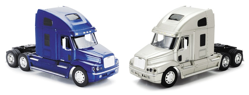 Tracteur New Ray 1/32&egrave;me FREIGHTLINER CENTURY CLASSIC blanc ou bleu