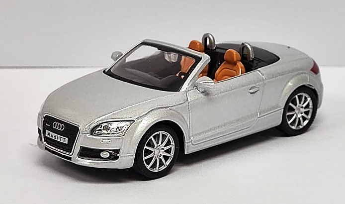AUDI TT SILVER DECAPOTABLE CARARAMA 1/43 &egrave;me