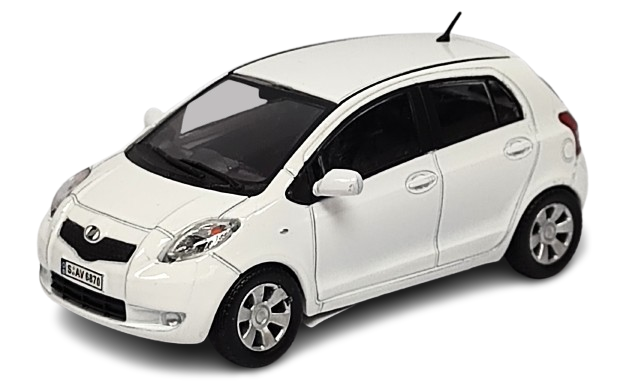 TOYOTA YARIS BLANCHE CARARAMA 1/43&egrave;me